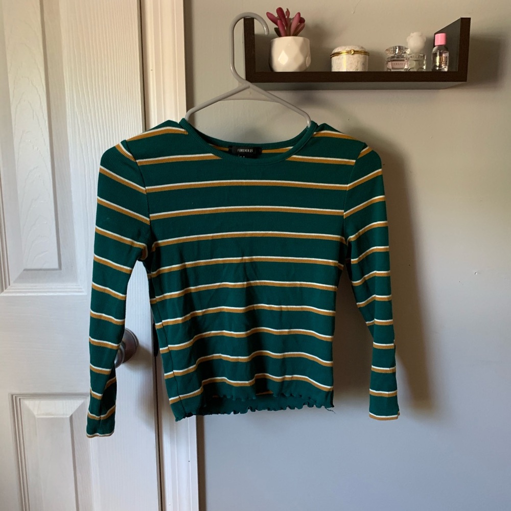 Cropped sweater